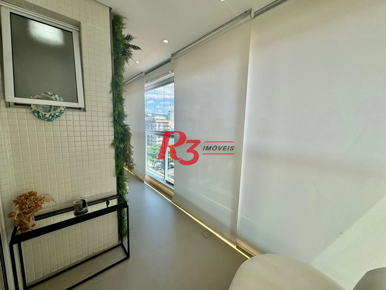 Apartamento com 2 dormitórios à venda, 83 m² por R$ 2.100.000,00 - Vila Rica - Santos/SP
