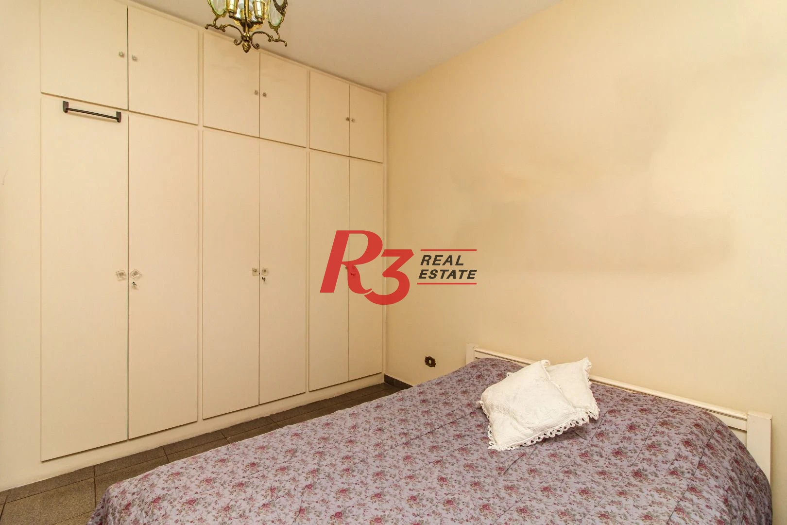 Apartamento com 3 dormitórios à venda, 150 m² por R$ 900.000,00 - Pompéia - Santos/SP