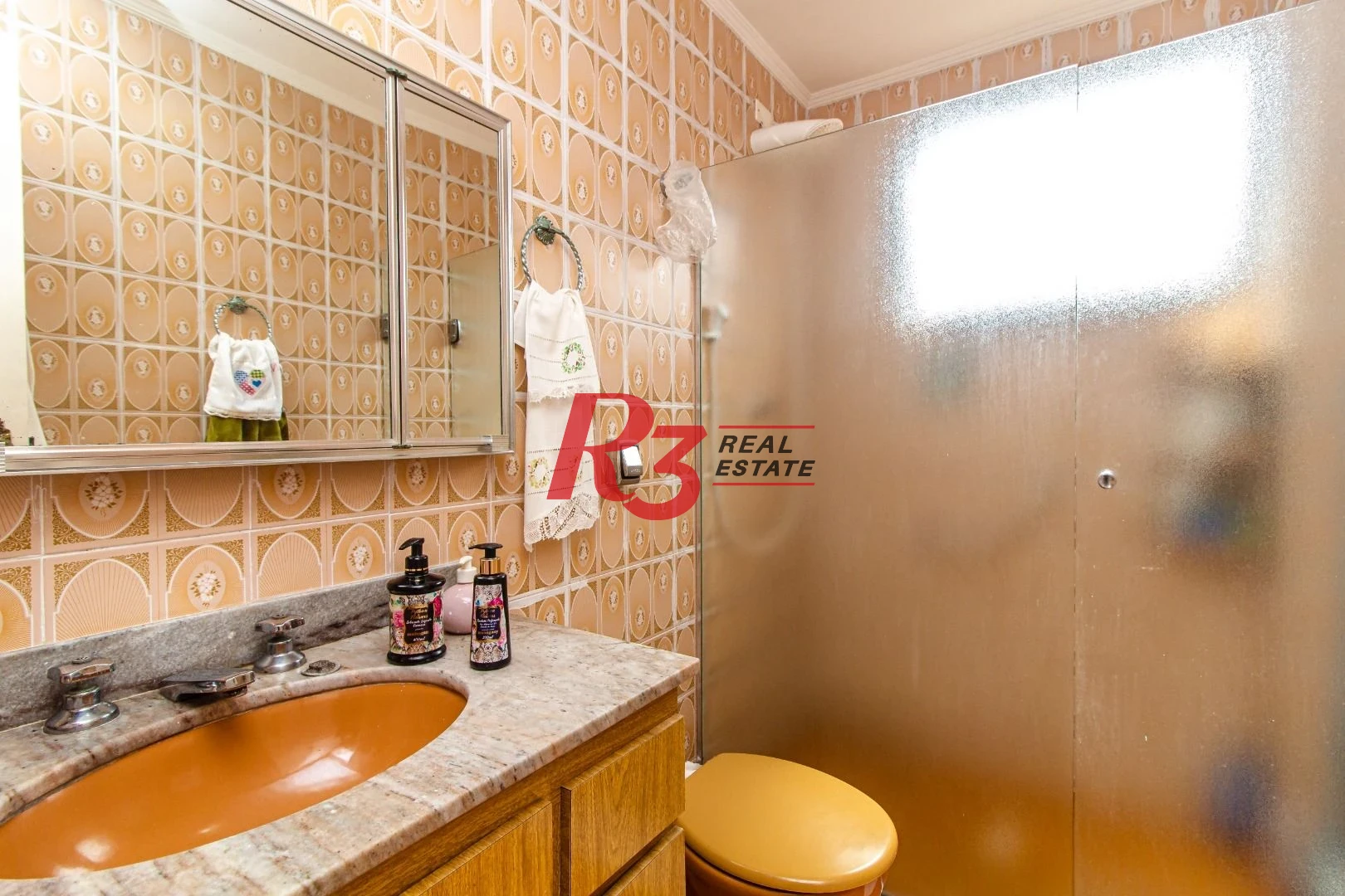 Apartamento com 3 dormitórios à venda, 150 m² por R$ 900.000,00 - Pompéia - Santos/SP