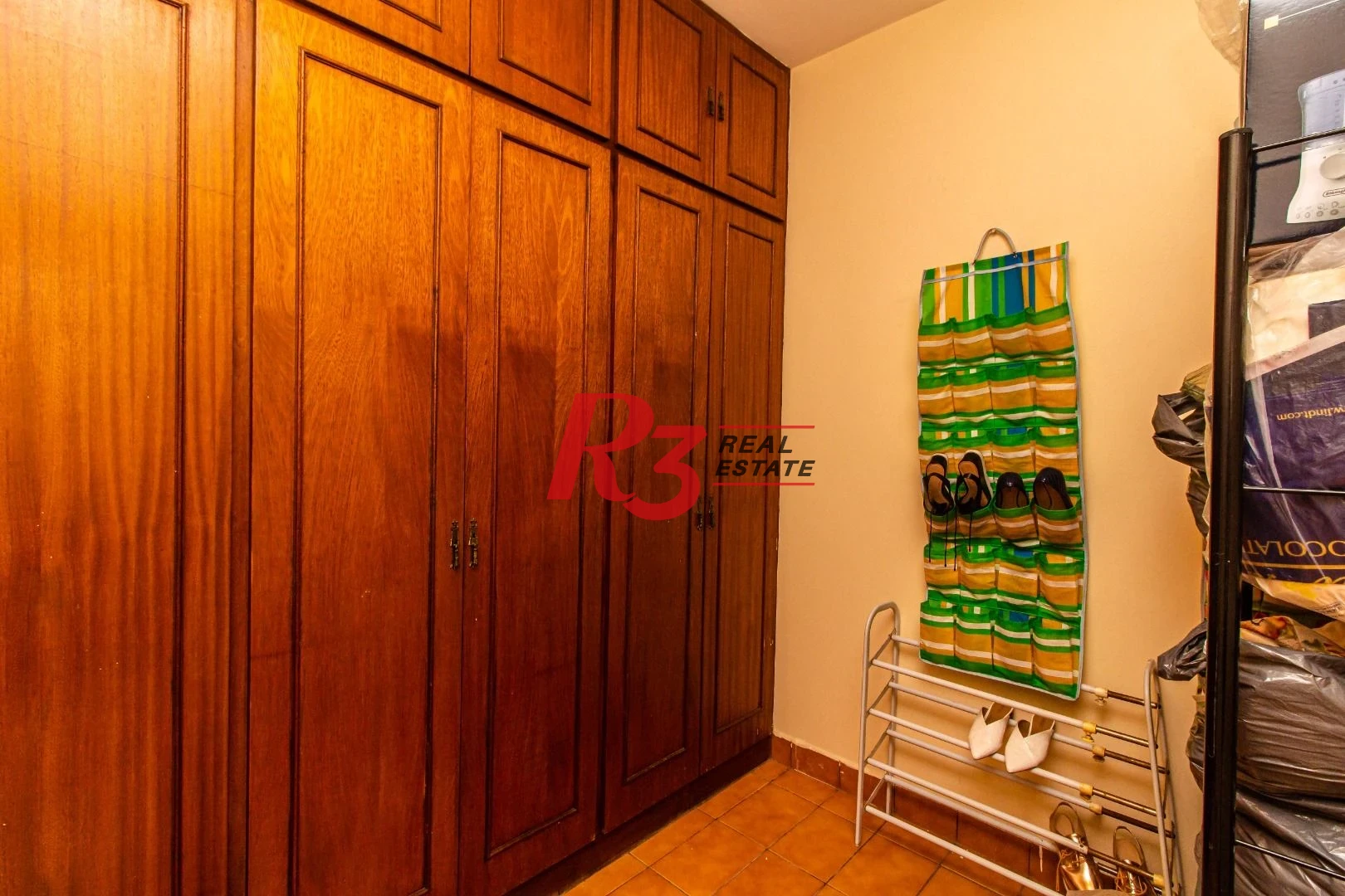 Apartamento com 3 dormitórios à venda, 150 m² por R$ 900.000,00 - Pompéia - Santos/SP