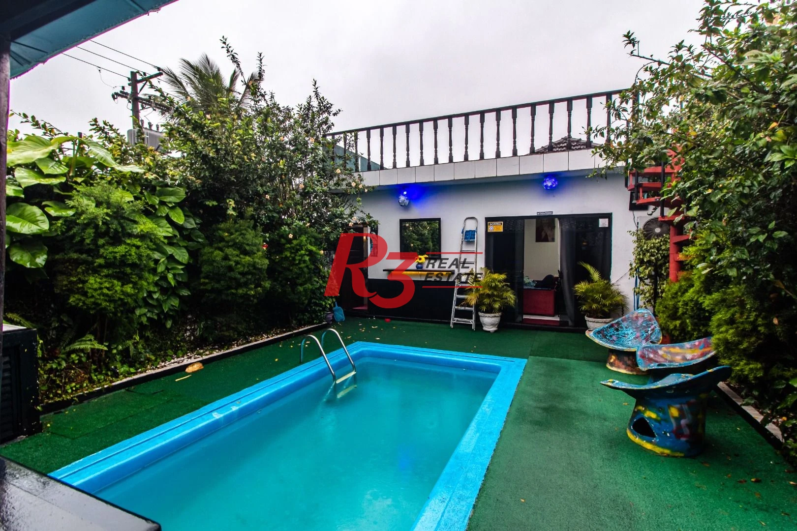 Casa com 3 dormitórios à venda, 375 m² por R$ 1.700.000,00 - Macuco - Santos/SP