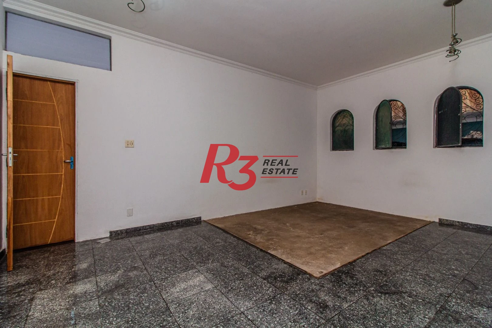Casa com 3 dormitórios à venda, 375 m² por R$ 1.700.000,00 - Macuco - Santos/SP