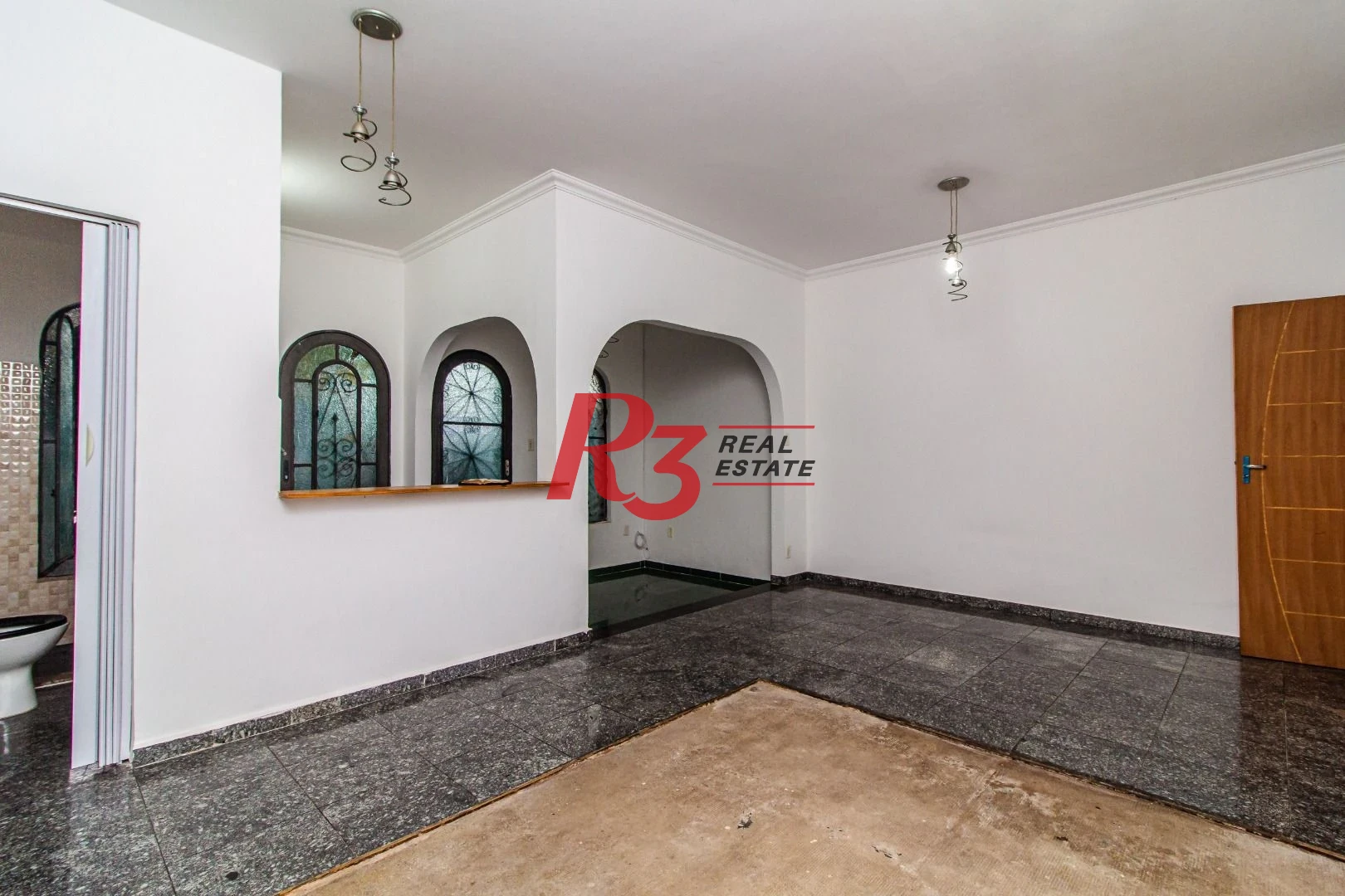 Casa com 3 dormitórios à venda, 375 m² por R$ 1.700.000,00 - Macuco - Santos/SP