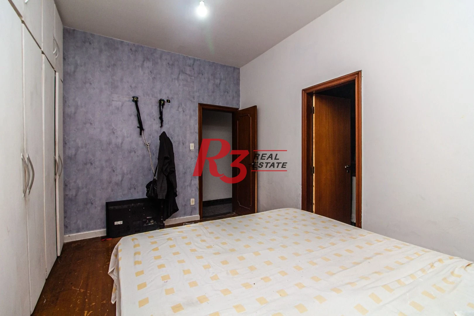 Casa com 3 dormitórios à venda, 375 m² por R$ 1.700.000,00 - Macuco - Santos/SP