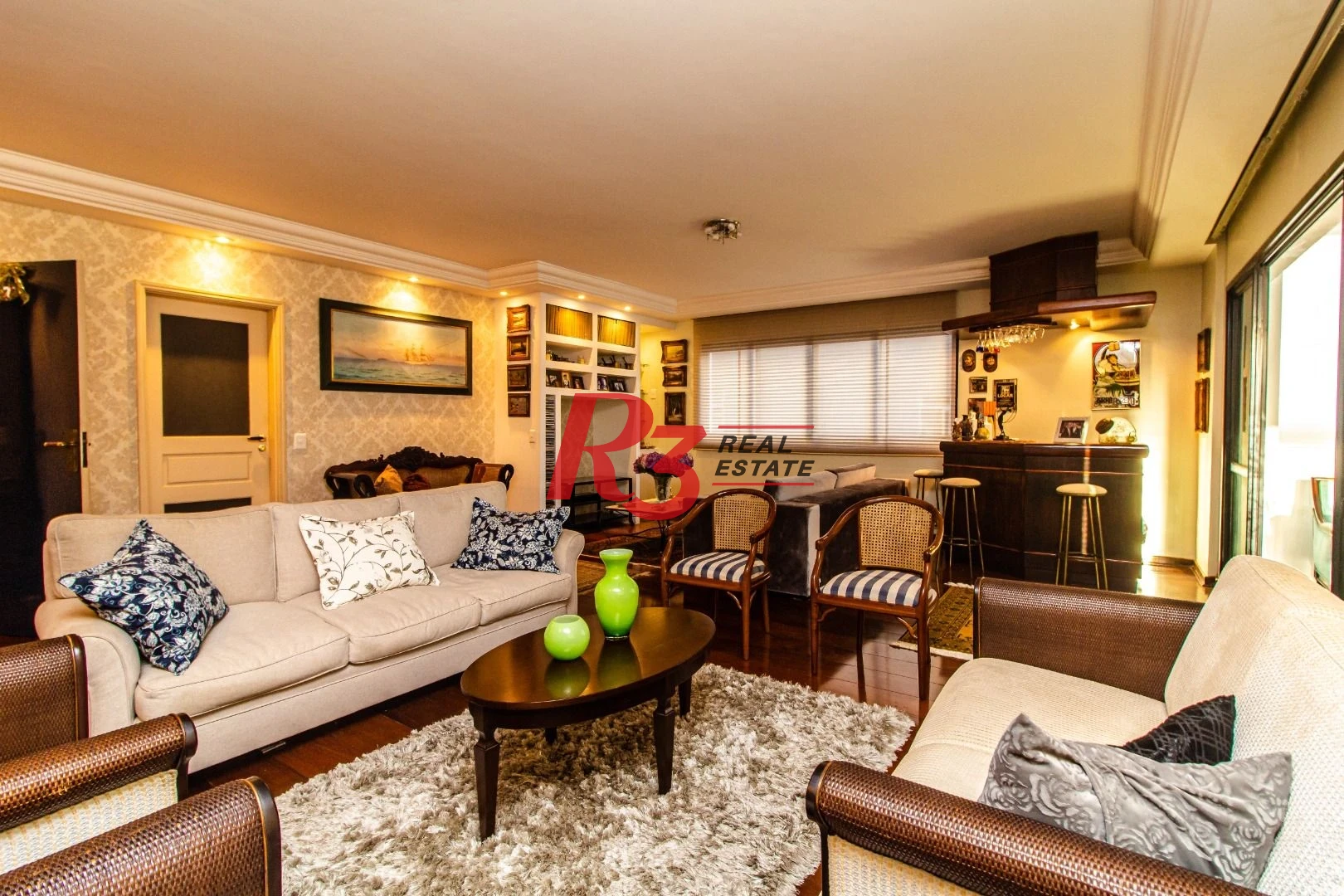 Apartamento com 3 dormitórios à venda, 242 m² por R$ 1.915.000,00 - Boqueirão - Santos/SP