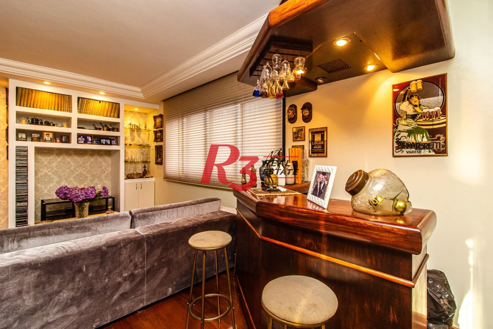 Apartamento com 3 dormitórios à venda, 242 m² por R$ 1.915.000,00 - Boqueirão - Santos/SP