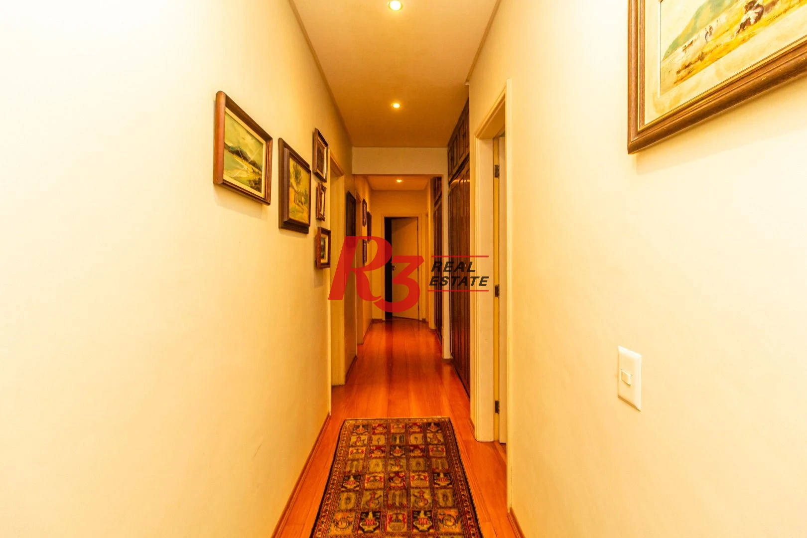 Apartamento com 3 dormitórios à venda, 242 m² por R$ 1.915.000,00 - Boqueirão - Santos/SP
