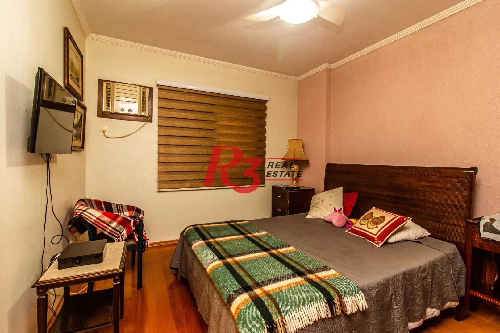 Apartamento com 3 dormitórios à venda, 242 m² por R$ 1.915.000,00 - Boqueirão - Santos/SP