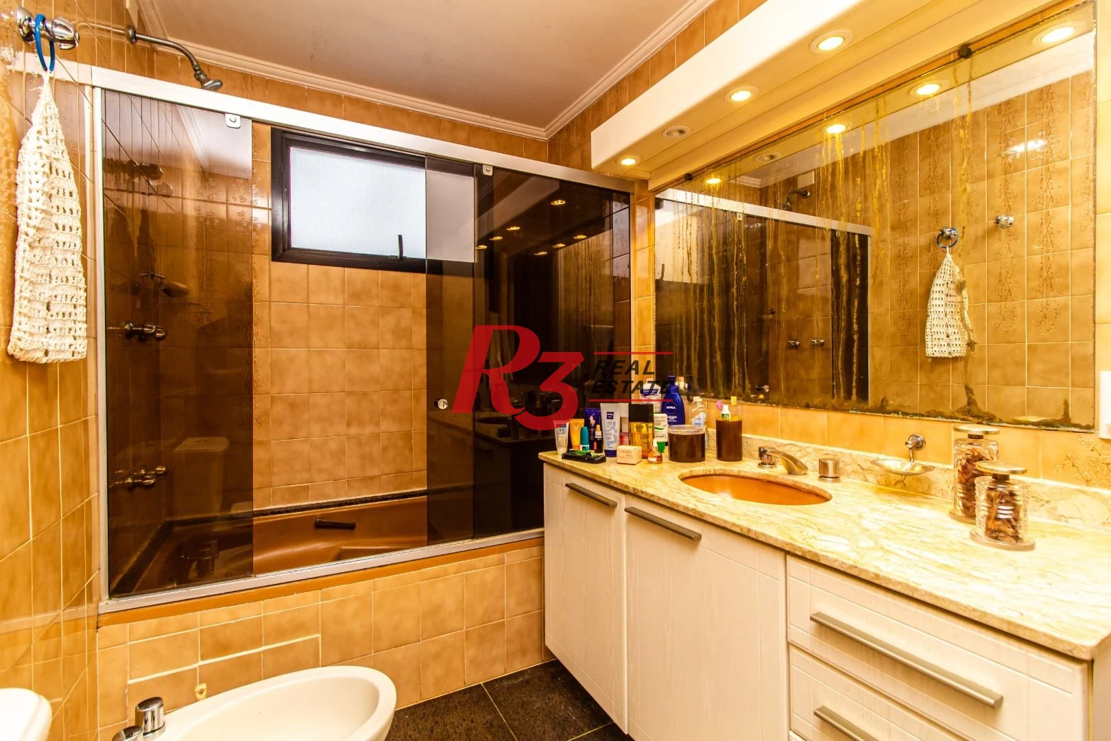 Apartamento com 3 dormitórios à venda, 242 m² por R$ 1.915.000,00 - Boqueirão - Santos/SP