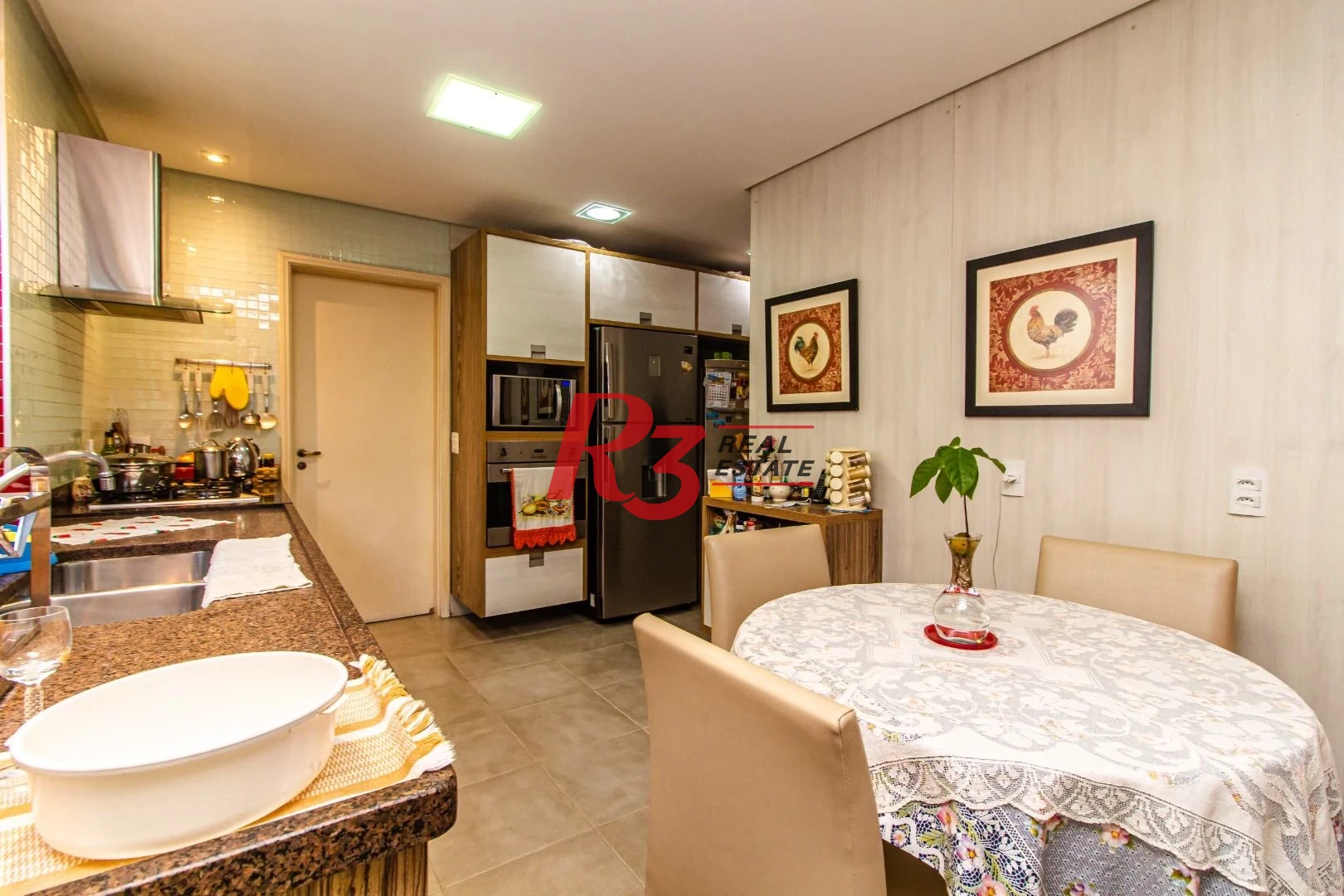 Apartamento com 3 dormitórios à venda, 242 m² por R$ 1.915.000,00 - Boqueirão - Santos/SP