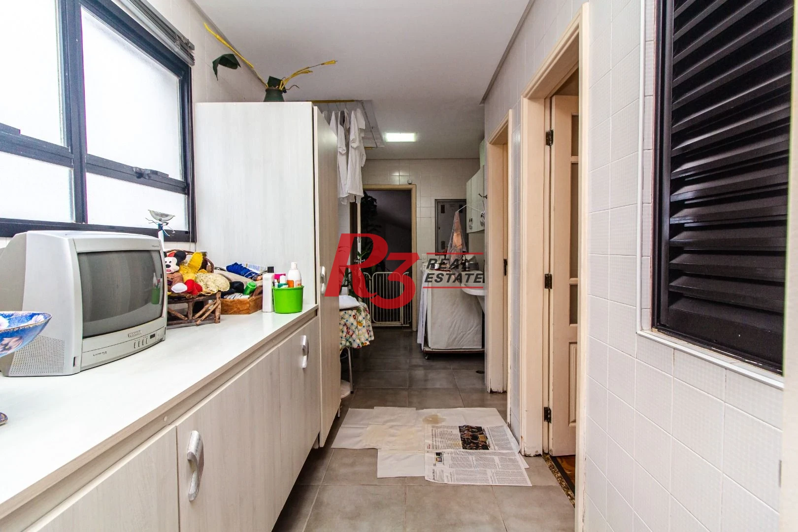 Apartamento com 3 dormitórios à venda, 242 m² por R$ 1.915.000,00 - Boqueirão - Santos/SP