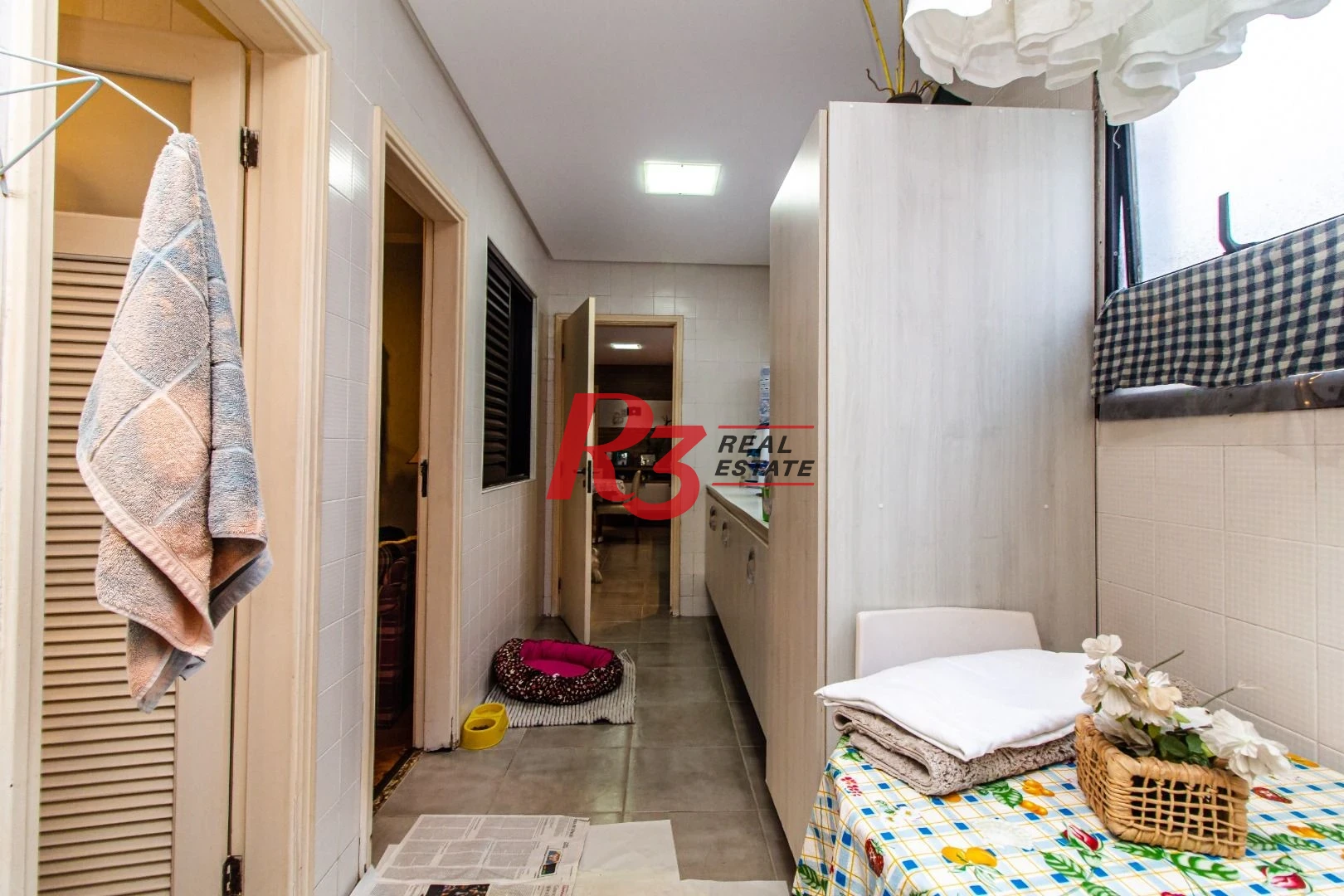 Apartamento com 3 dormitórios à venda, 242 m² por R$ 1.915.000,00 - Boqueirão - Santos/SP