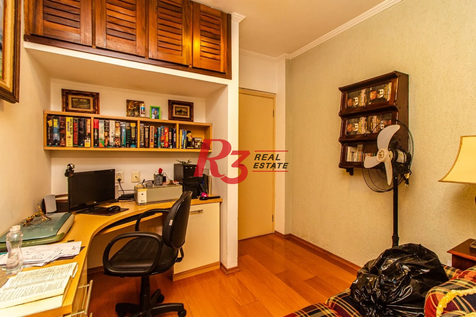 Apartamento com 3 dormitórios à venda, 242 m² por R$ 1.915.000,00 - Boqueirão - Santos/SP