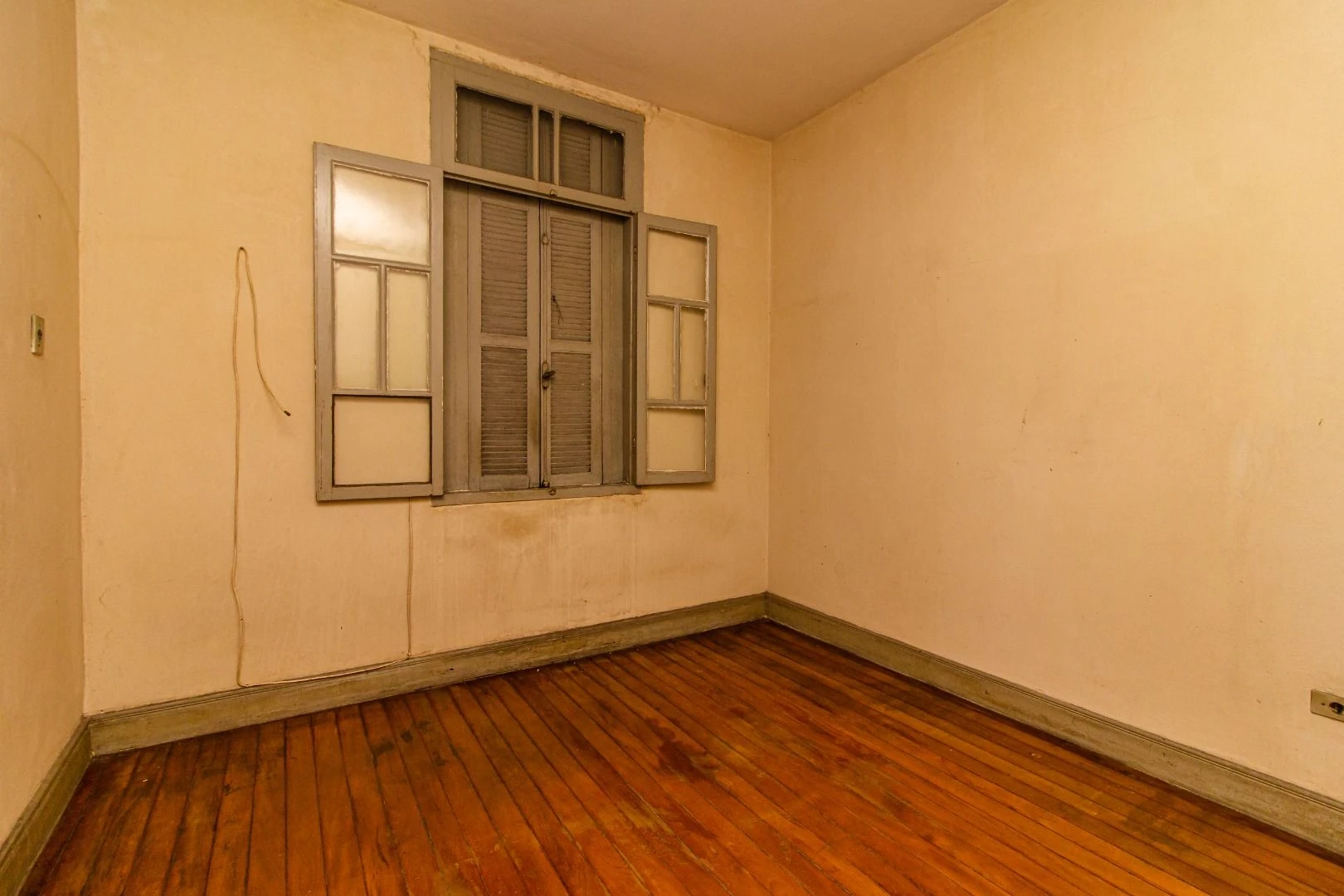 Sobrado, 207 m² - venda por R$ 1.400.000,00 ou aluguel por R$ 8.409,23/mês - Macuco - Santos/SP
