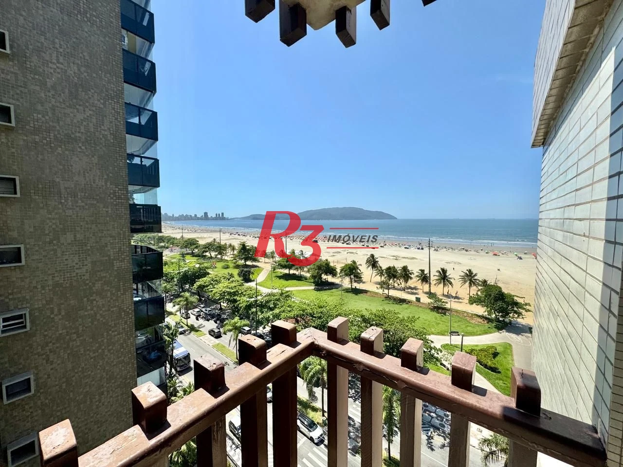Apartamento com 3 dormitórios à venda, 241 m² por R$ 2.500.000,00 - Pompéia - Santos/SP