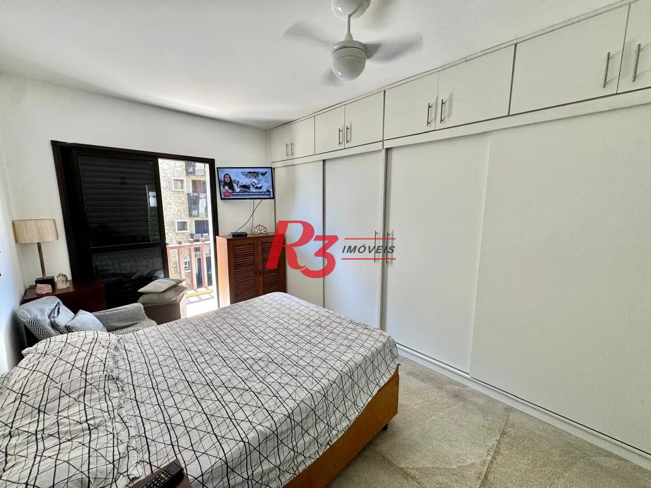 Apartamento com 3 dormitórios à venda, 241 m² por R$ 2.500.000,00 - Pompéia - Santos/SP