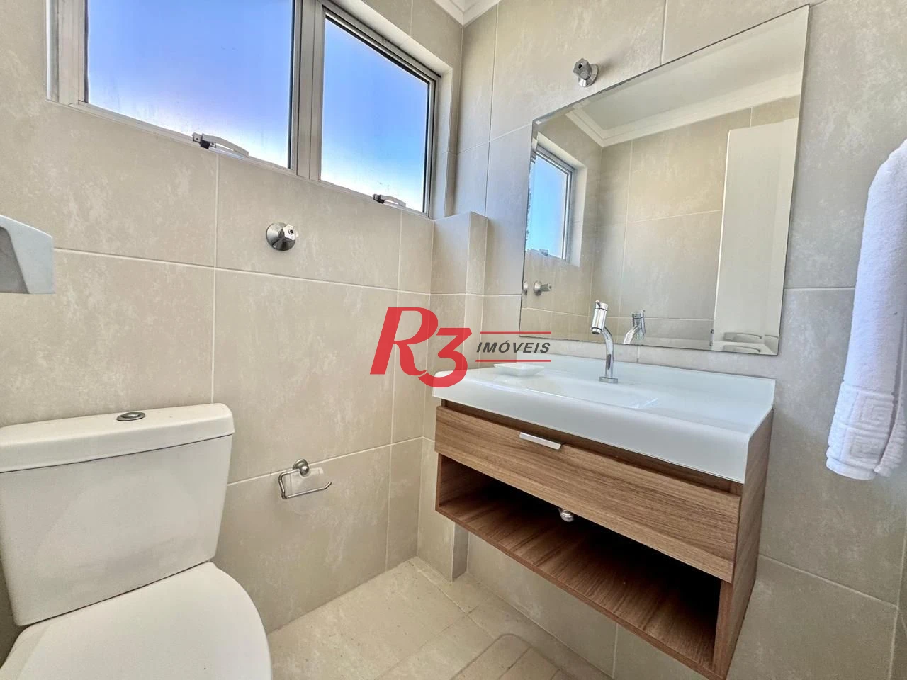 Apartamento com 3 dormitórios à venda, 241 m² por R$ 2.500.000,00 - Pompéia - Santos/SP