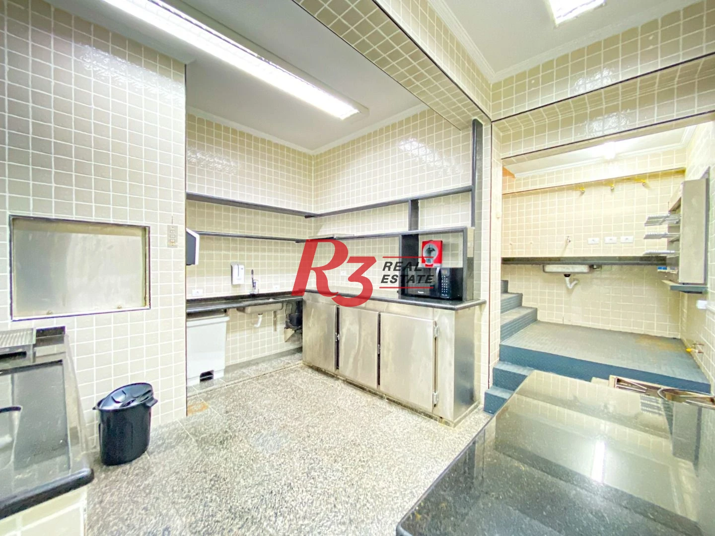 Loja para alugar, 630 m² por R$ 45.000,00/mês - Paquetá - Santos/SP