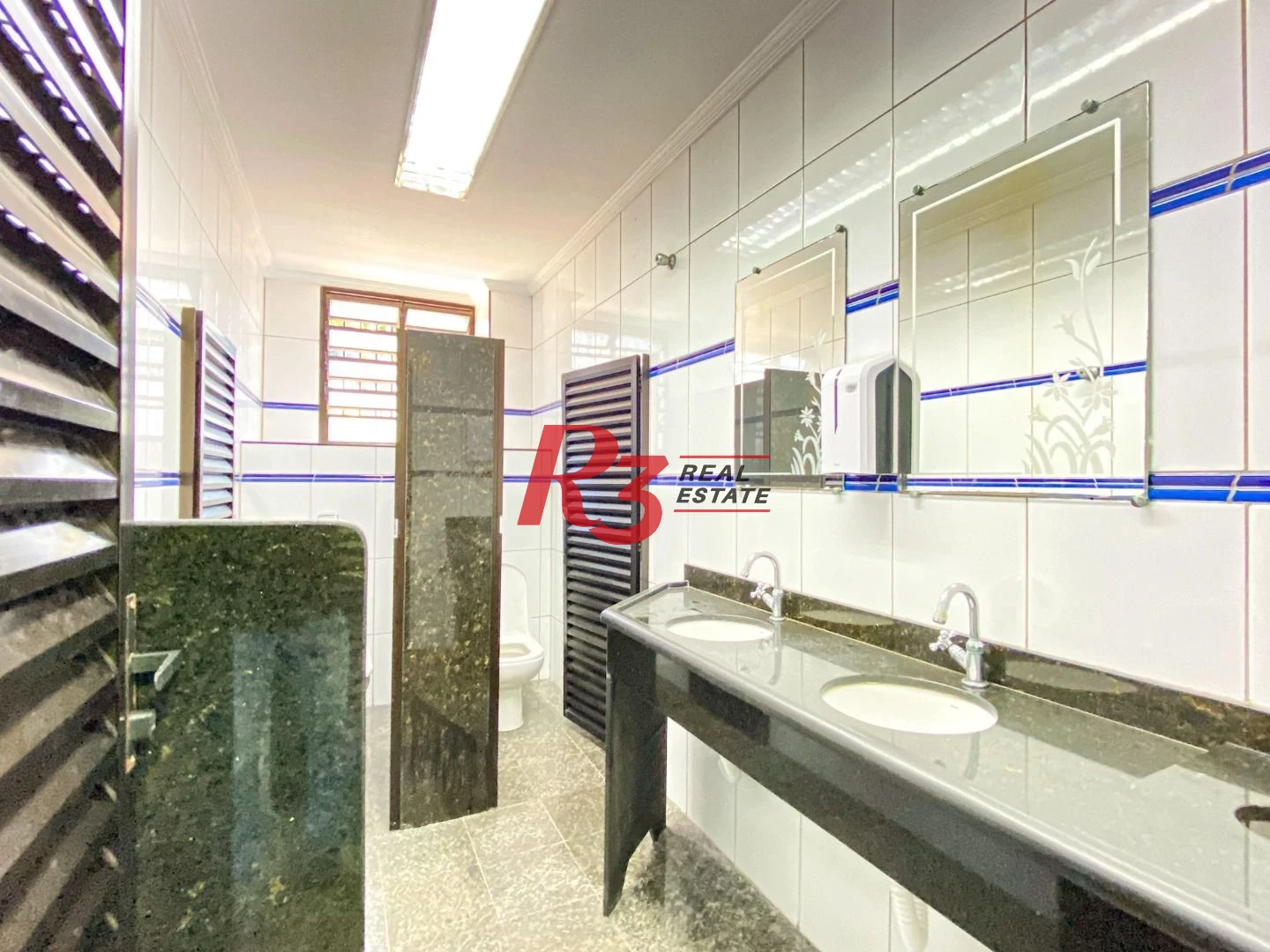 Loja para alugar, 630 m² por R$ 45.000,00/mês - Paquetá - Santos/SP