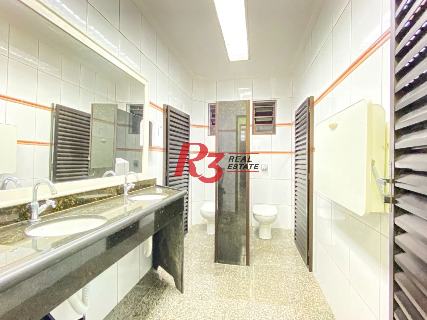 Loja para alugar, 630 m² por R$ 45.000,00/mês - Paquetá - Santos/SP
