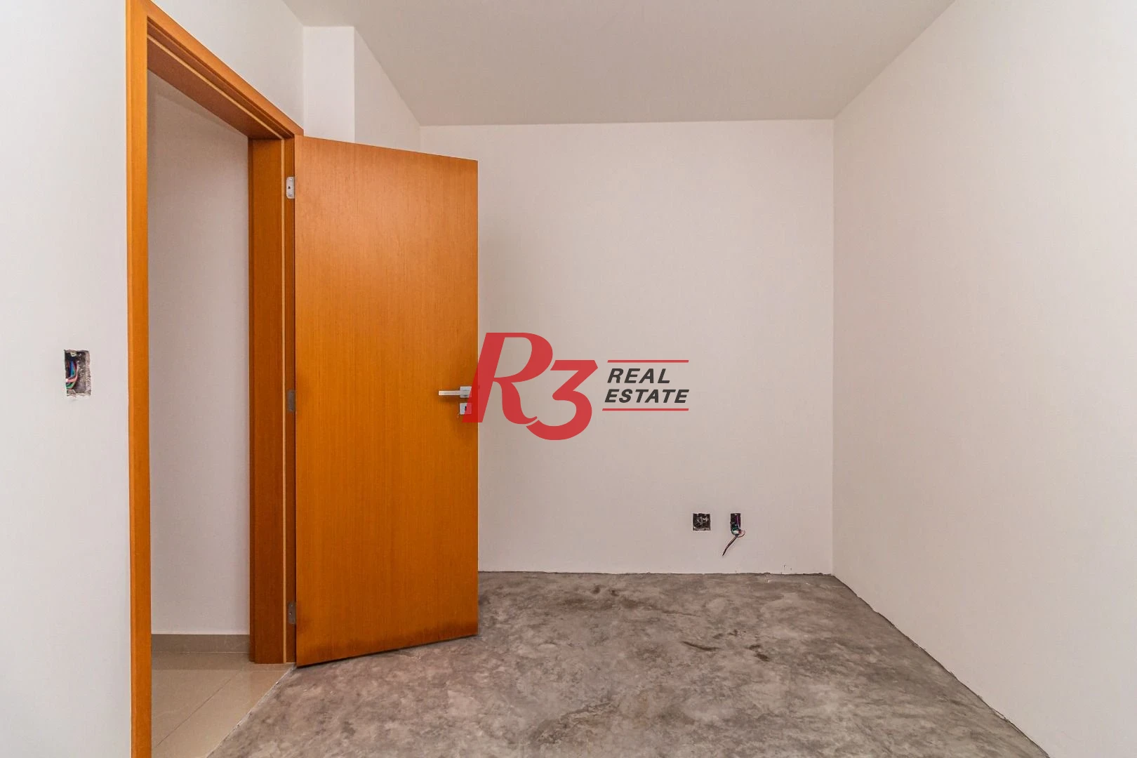 Apartamento com 3 dormitórios à venda, 128 m² por R$ 1.600.000,00 - Embaré - Santos/SP