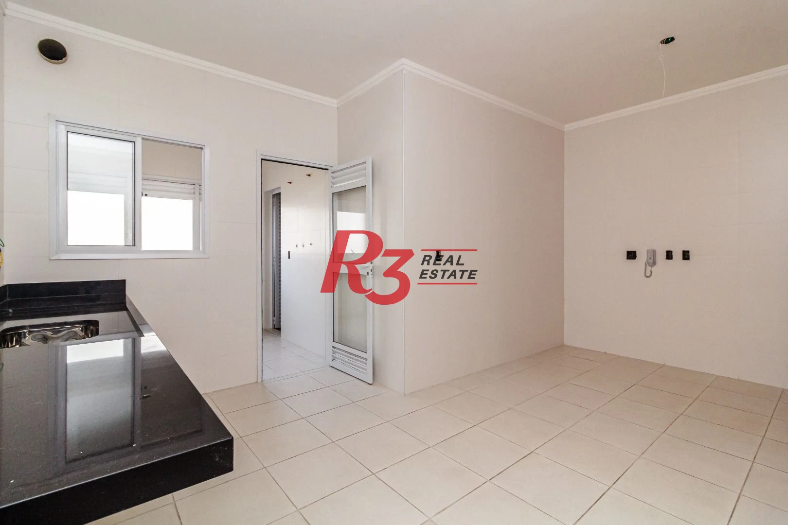 Apartamento com 3 dormitórios à venda, 128 m² por R$ 1.600.000,00 - Embaré - Santos/SP