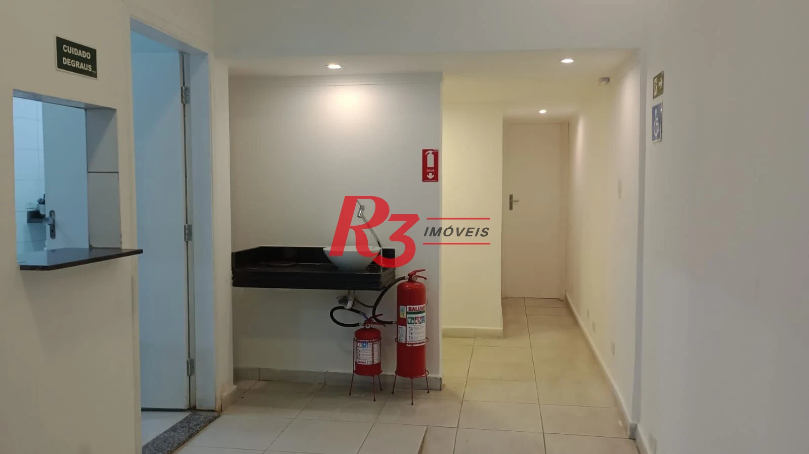Prédio à venda, 420 m² por R$ 2.000.000,00 - Centro - Santos/SP