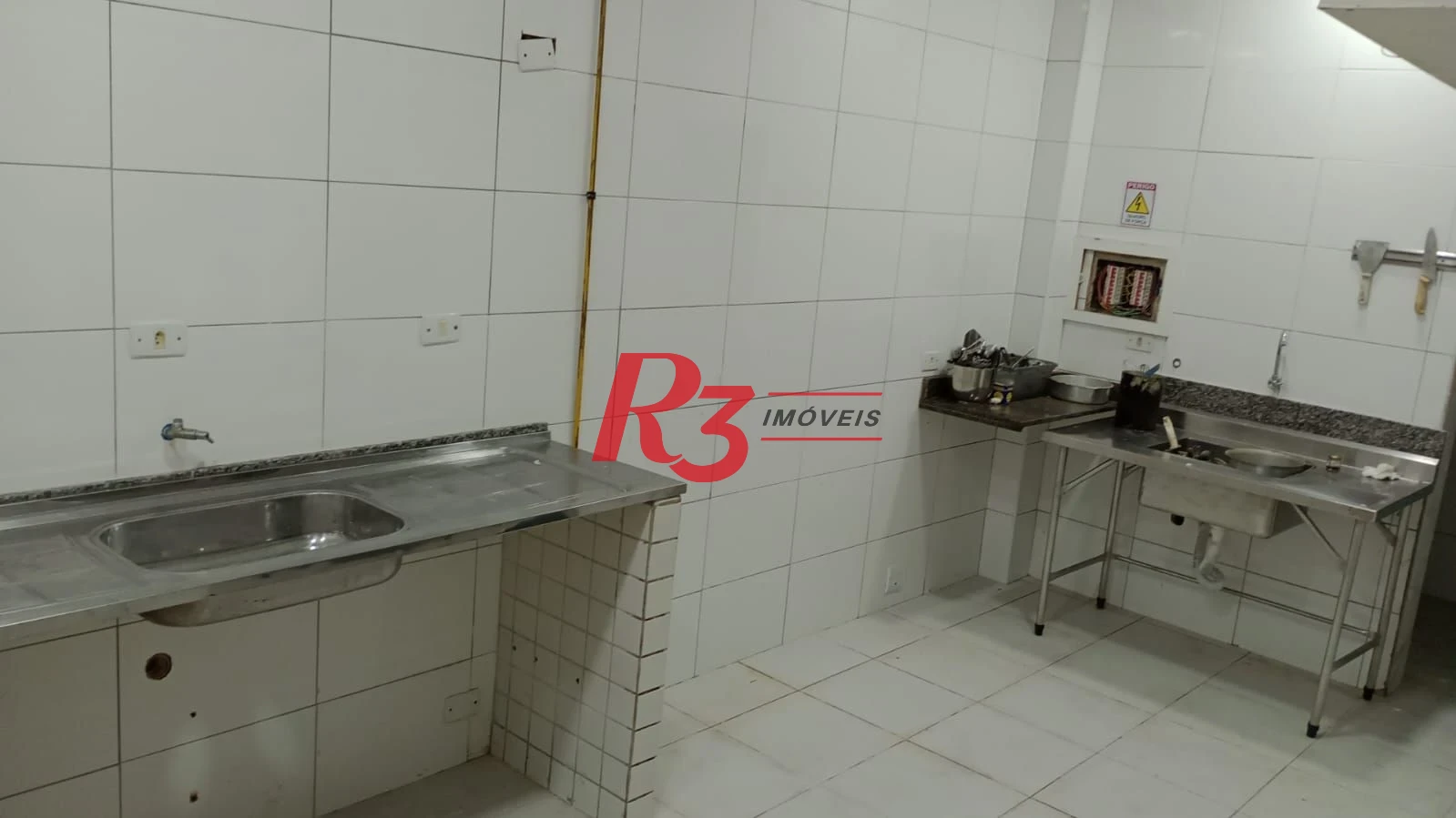 Prédio à venda, 420 m² por R$ 2.000.000,00 - Centro - Santos/SP