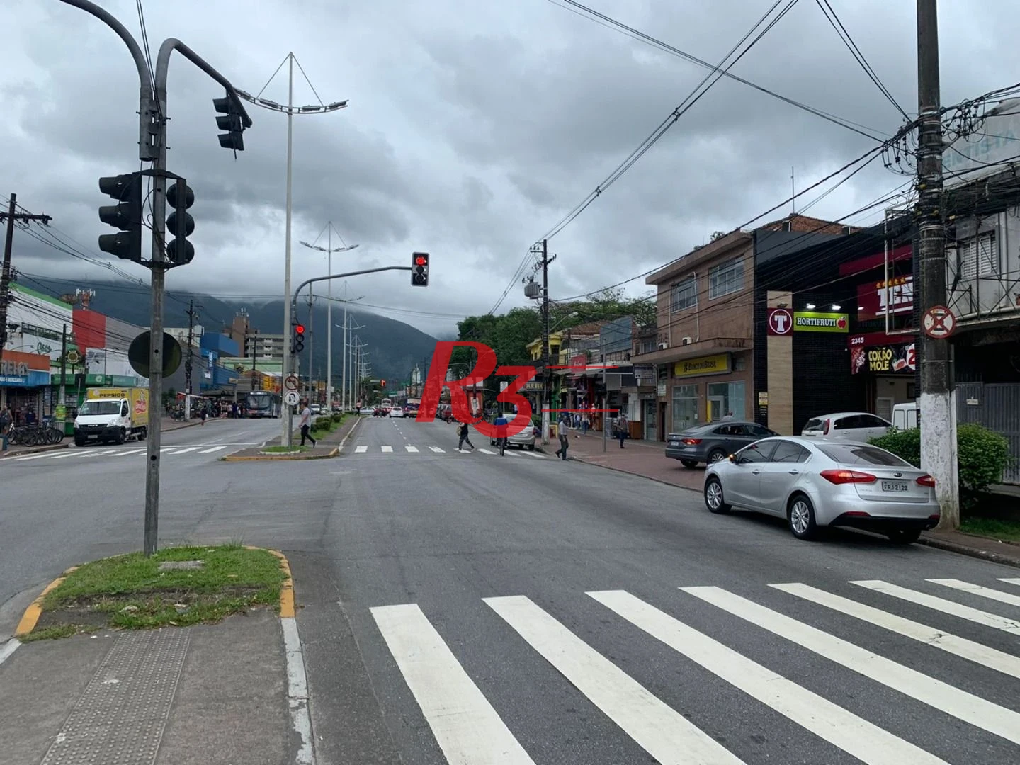 Galpão à venda, 500 m² por R$ 3.700.000,00 - Vila Nova - Cubatão/SP
