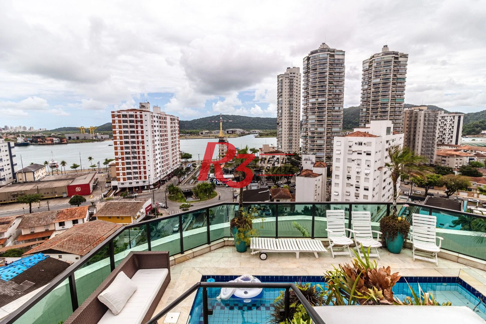 Cobertura à venda, 600 m² por R$ 3.390.000,00 - Ponta da Praia - Santos/SP