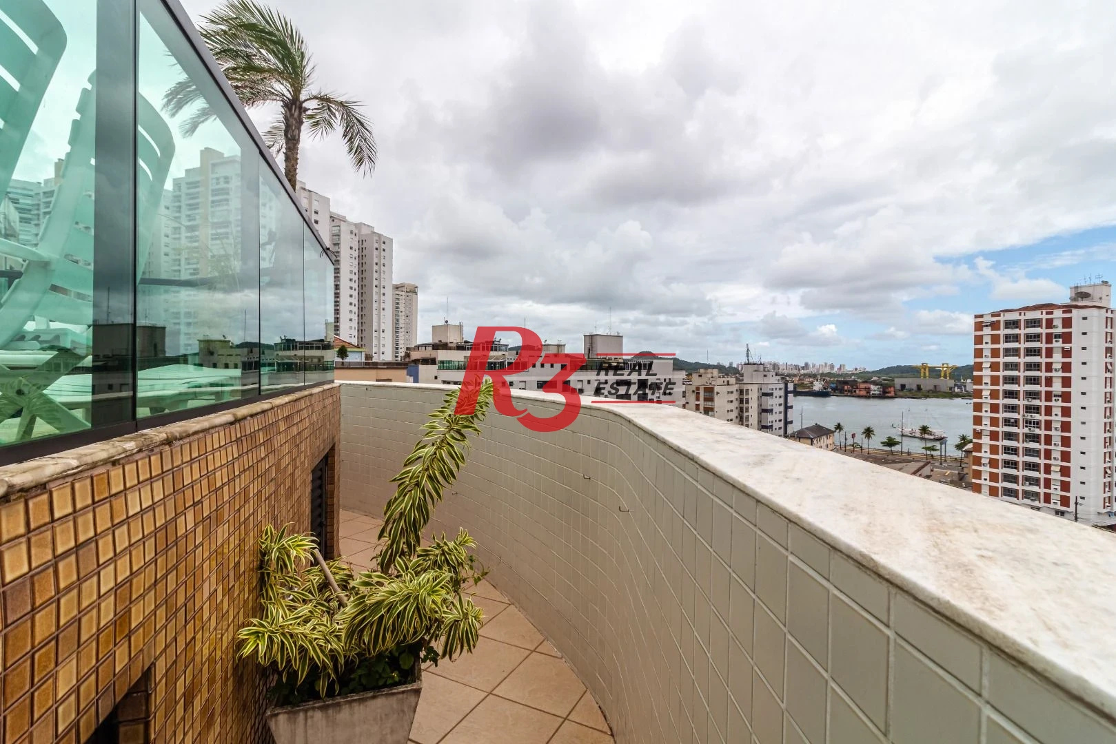 Cobertura à venda, 600 m² por R$ 3.390.000,00 - Ponta da Praia - Santos/SP