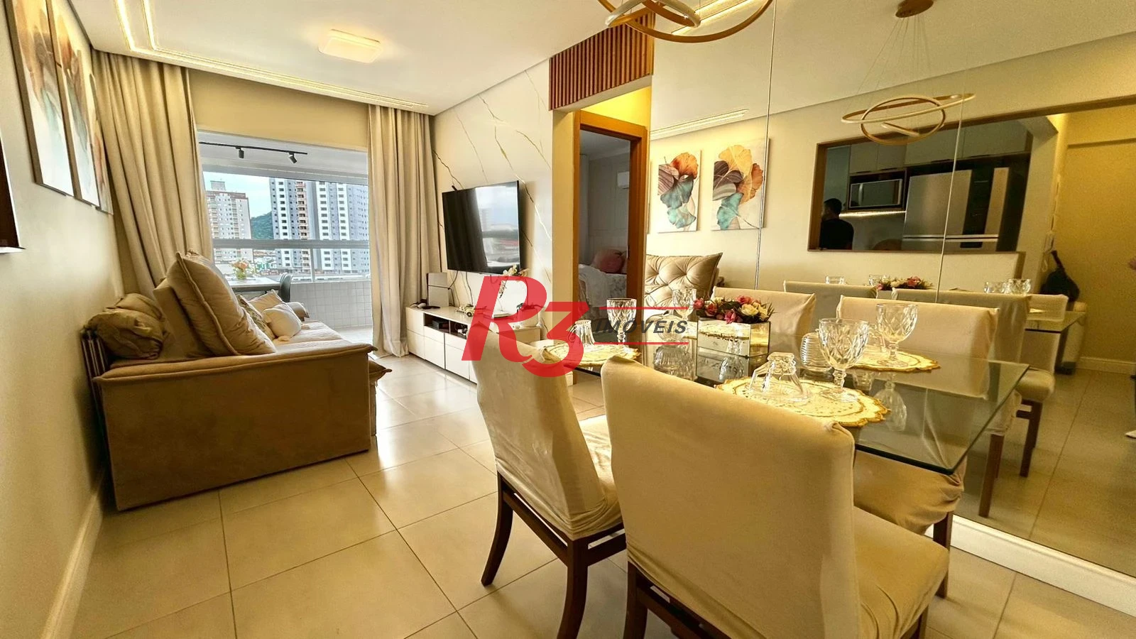 Apartamento com 2 dormitórios à venda, 69 m² por R$ 499.000,00 - Vila Guilhermina - Praia Grande/SP