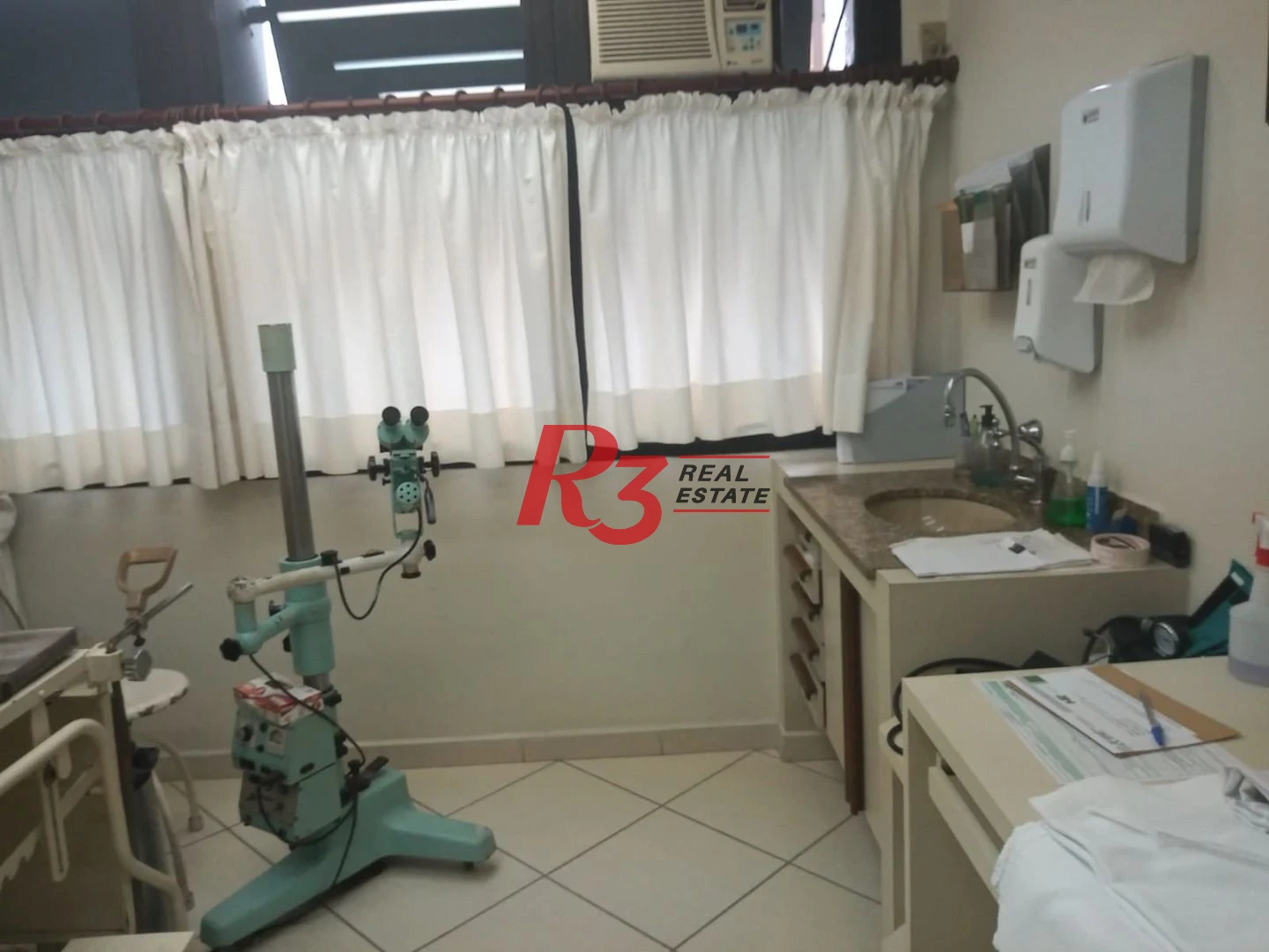Sala à venda, 122 m² por R$ 600.000,00 - Encruzilhada - Santos/SP