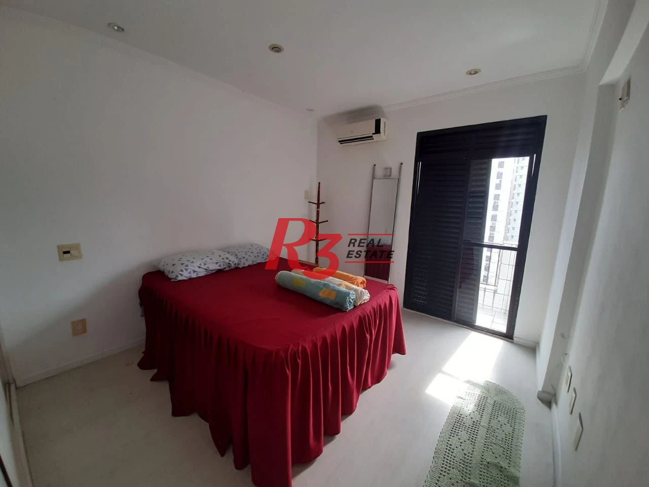 Cobertura com 3 dormitórios à venda, 300 m² por R$ 1.500.000,00 - Pompéia - Santos/SP