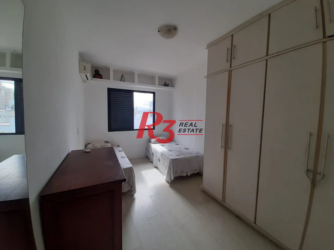 Cobertura com 3 dormitórios à venda, 300 m² por R$ 1.500.000,00 - Pompéia - Santos/SP