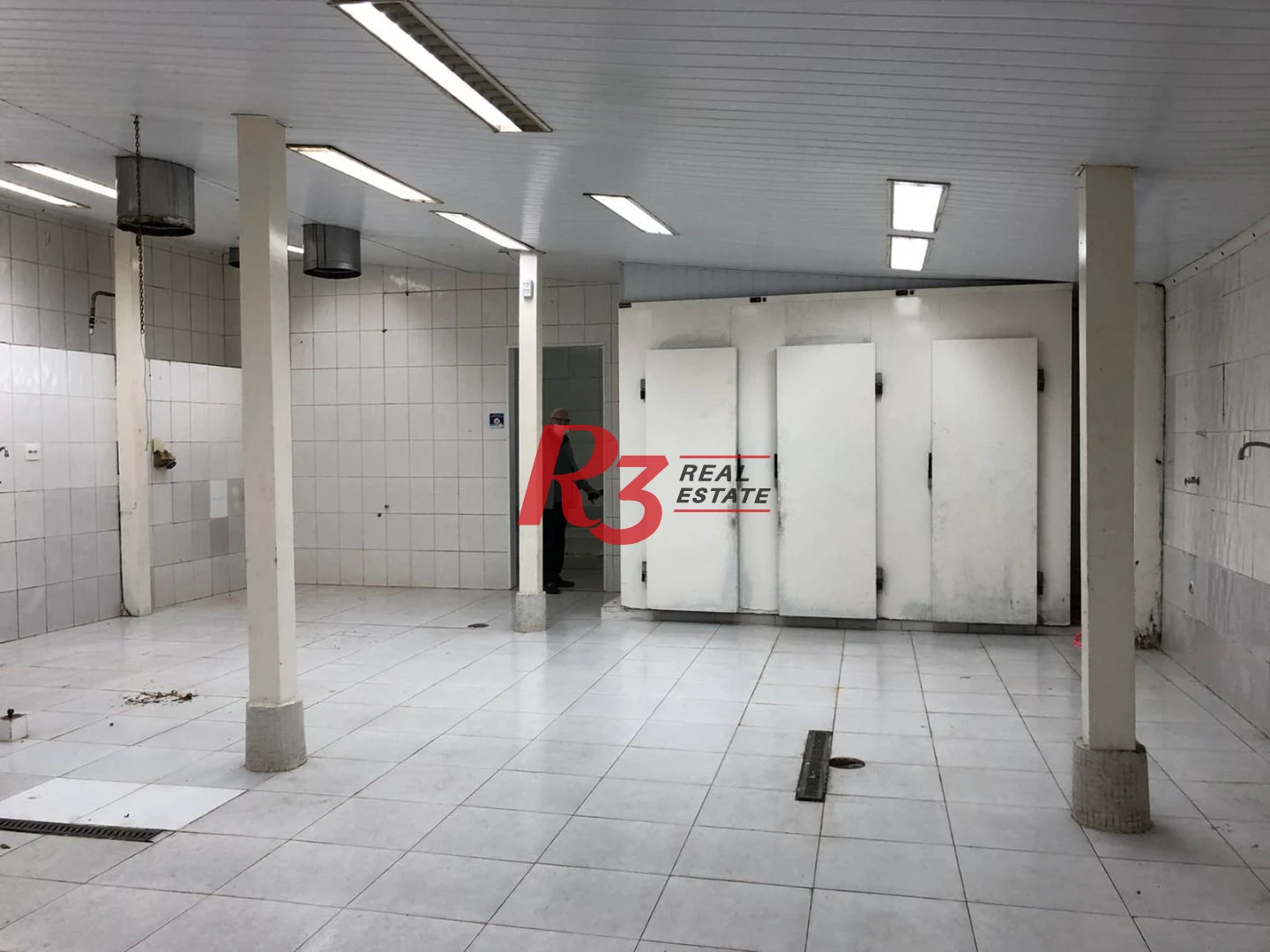 Loja, 384 m² - venda por R$ 1.500.000,00 ou aluguel por R$ 10.200,00/mês - Centro - Santos/SP