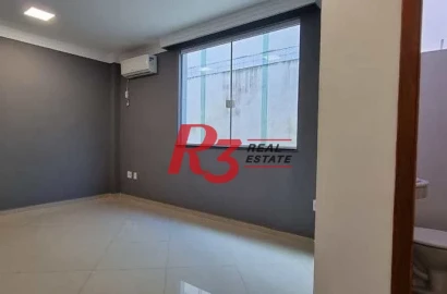 Sobrado à venda, 110 m² por R$ 650.000,00 - José Menino - Santos/SP