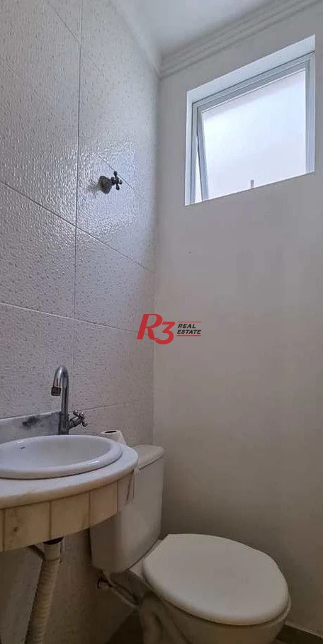 Sobrado à venda, 110 m² por R$ 650.000,00 - José Menino - Santos/SP