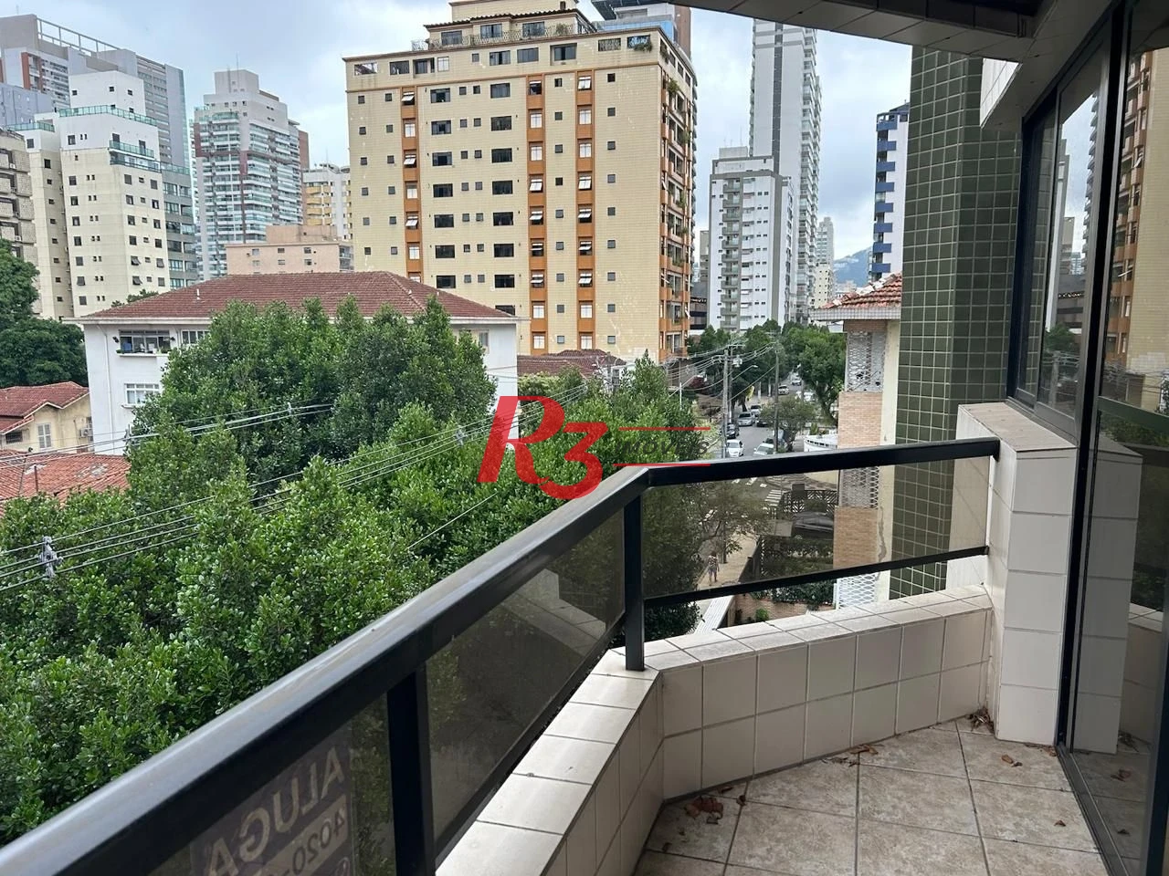Apartamento com 3 dormitórios à venda, 188 m² - Gonzaga - Santos/SP