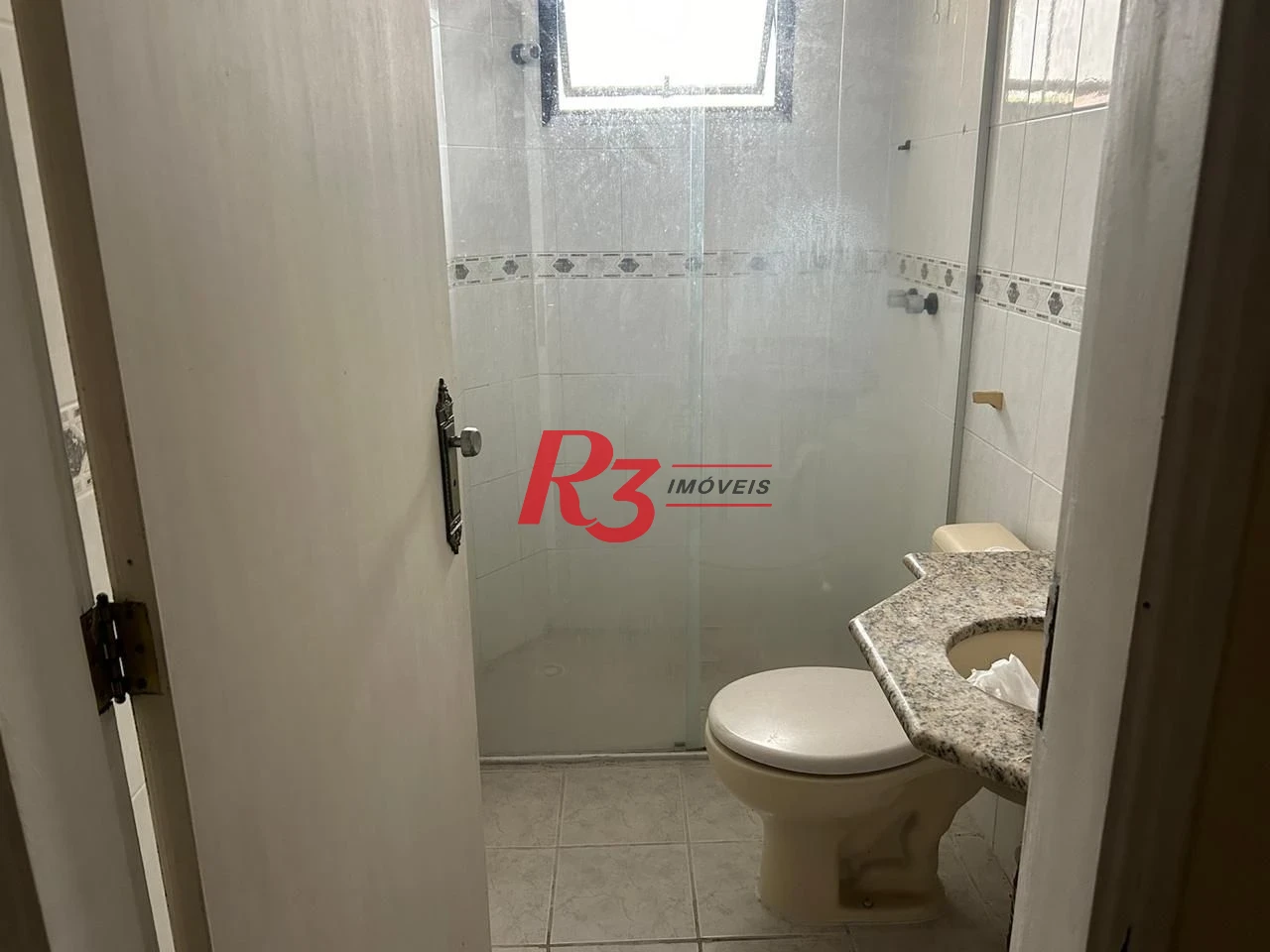 Apartamento com 3 dormitórios à venda, 188 m² - Gonzaga - Santos/SP