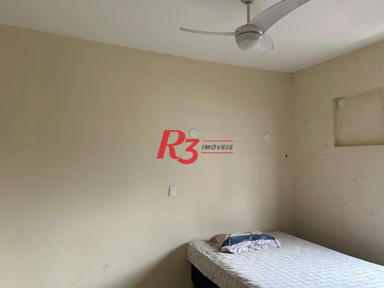 Apartamento com 3 dormitórios à venda, 188 m² - Gonzaga - Santos/SP