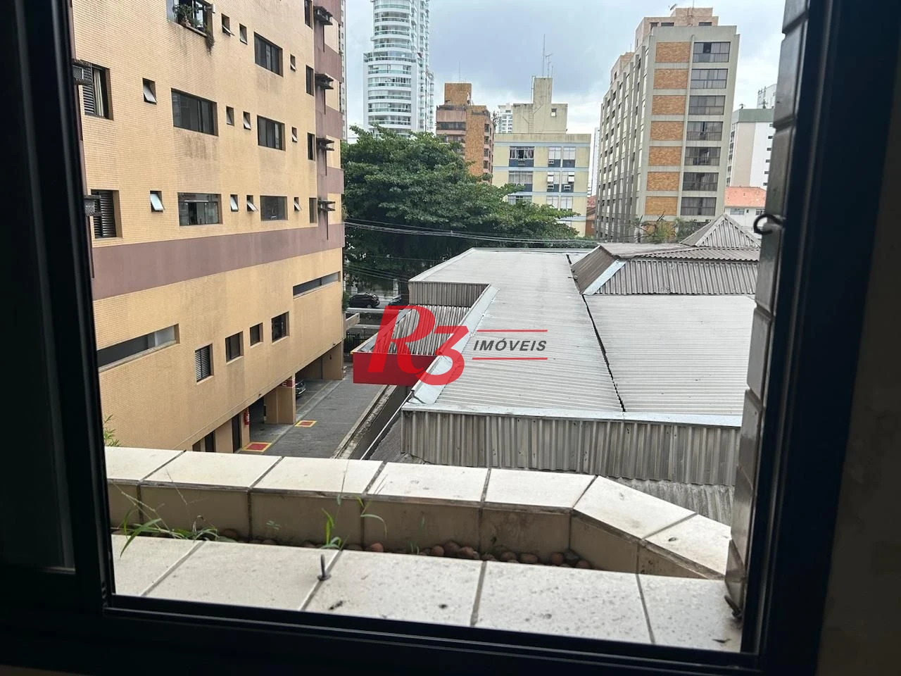 Apartamento com 3 dormitórios à venda, 188 m² - Gonzaga - Santos/SP