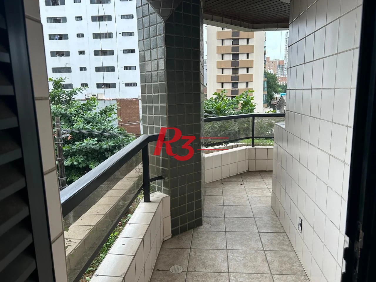 Apartamento com 3 dormitórios à venda, 188 m² - Gonzaga - Santos/SP
