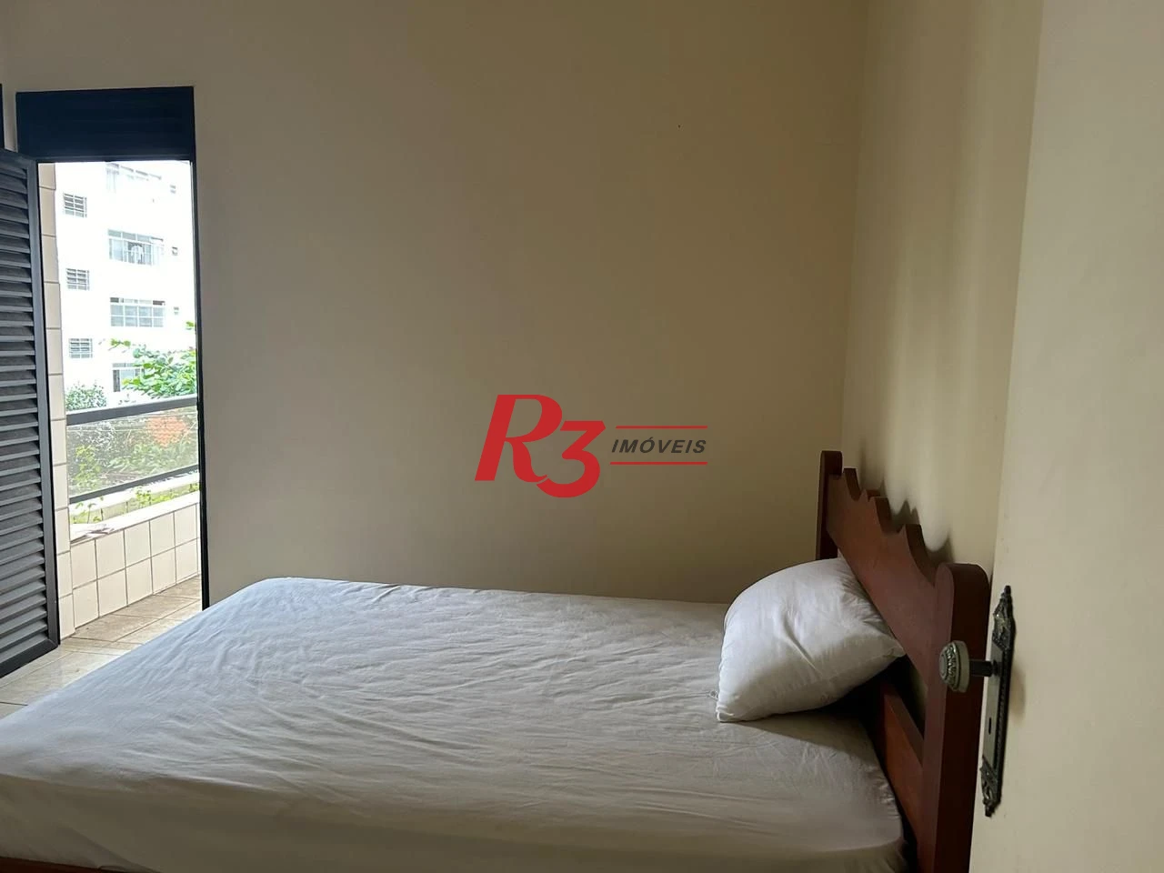 Apartamento com 3 dormitórios à venda, 188 m² - Gonzaga - Santos/SP