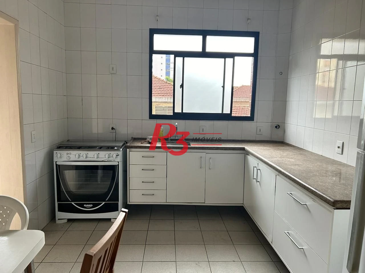 Apartamento com 3 dormitórios à venda, 188 m² - Gonzaga - Santos/SP