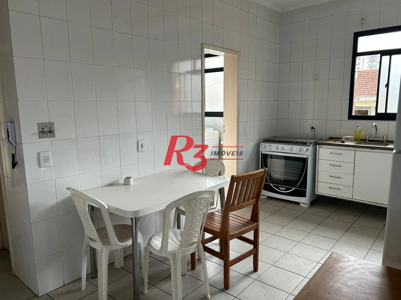 Apartamento com 3 dormitórios à venda, 188 m² - Gonzaga - Santos/SP
