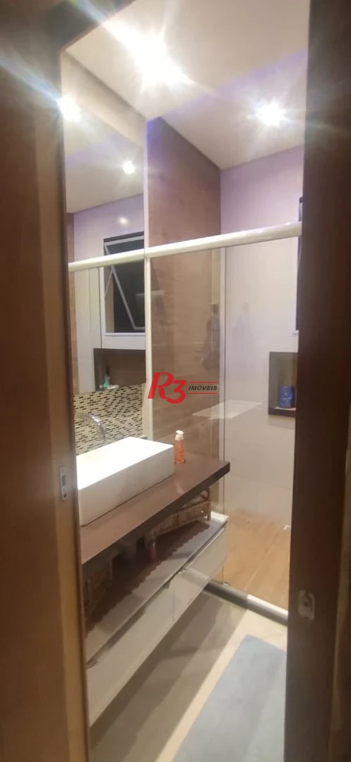 Apartamento com 2 dormitórios à venda, 72 m² por R$ 480.000,00 - Encruzilhada - Santos/SP