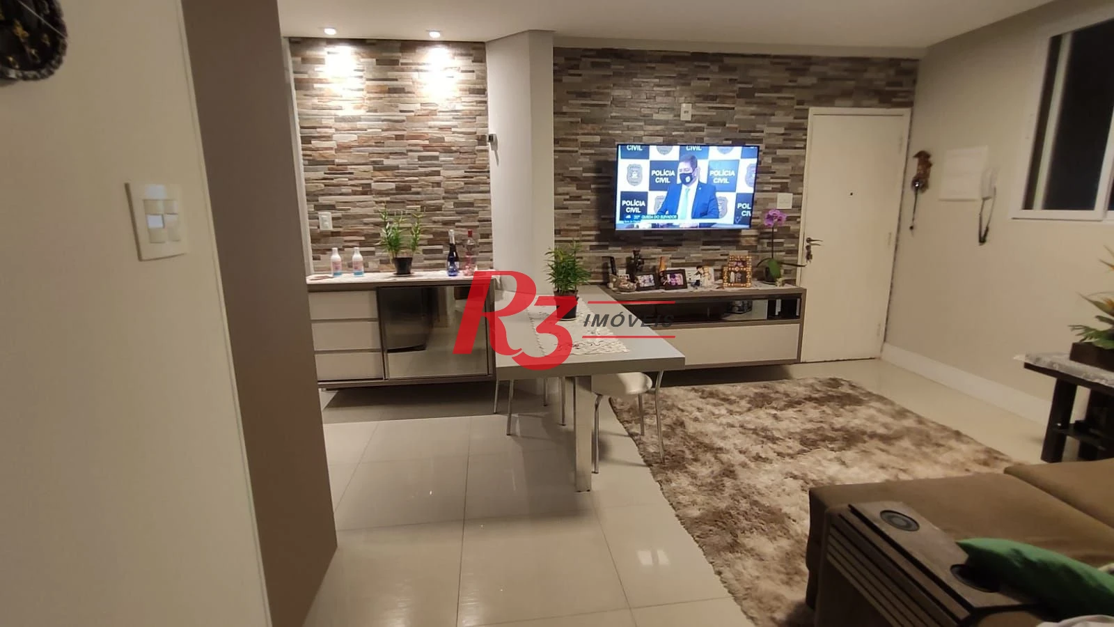 Apartamento com 2 dormitórios à venda, 72 m² por R$ 480.000,00 - Encruzilhada - Santos/SP