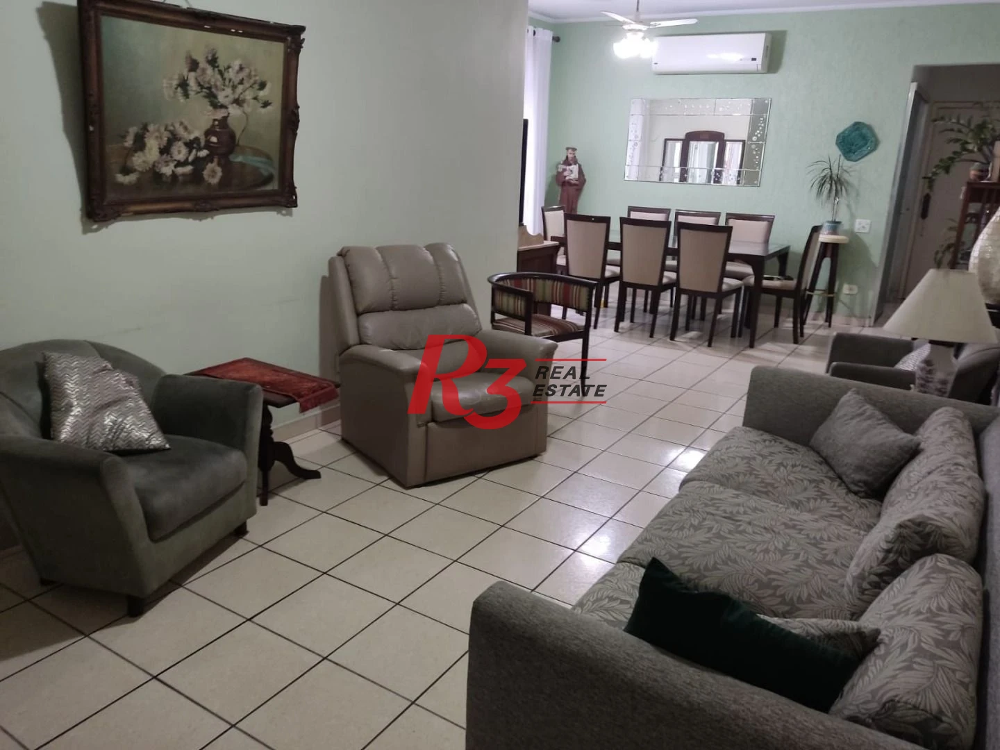 Apartamento à venda, 102 m² por R$ 745.000,00 - Gonzaga - Santos/SP