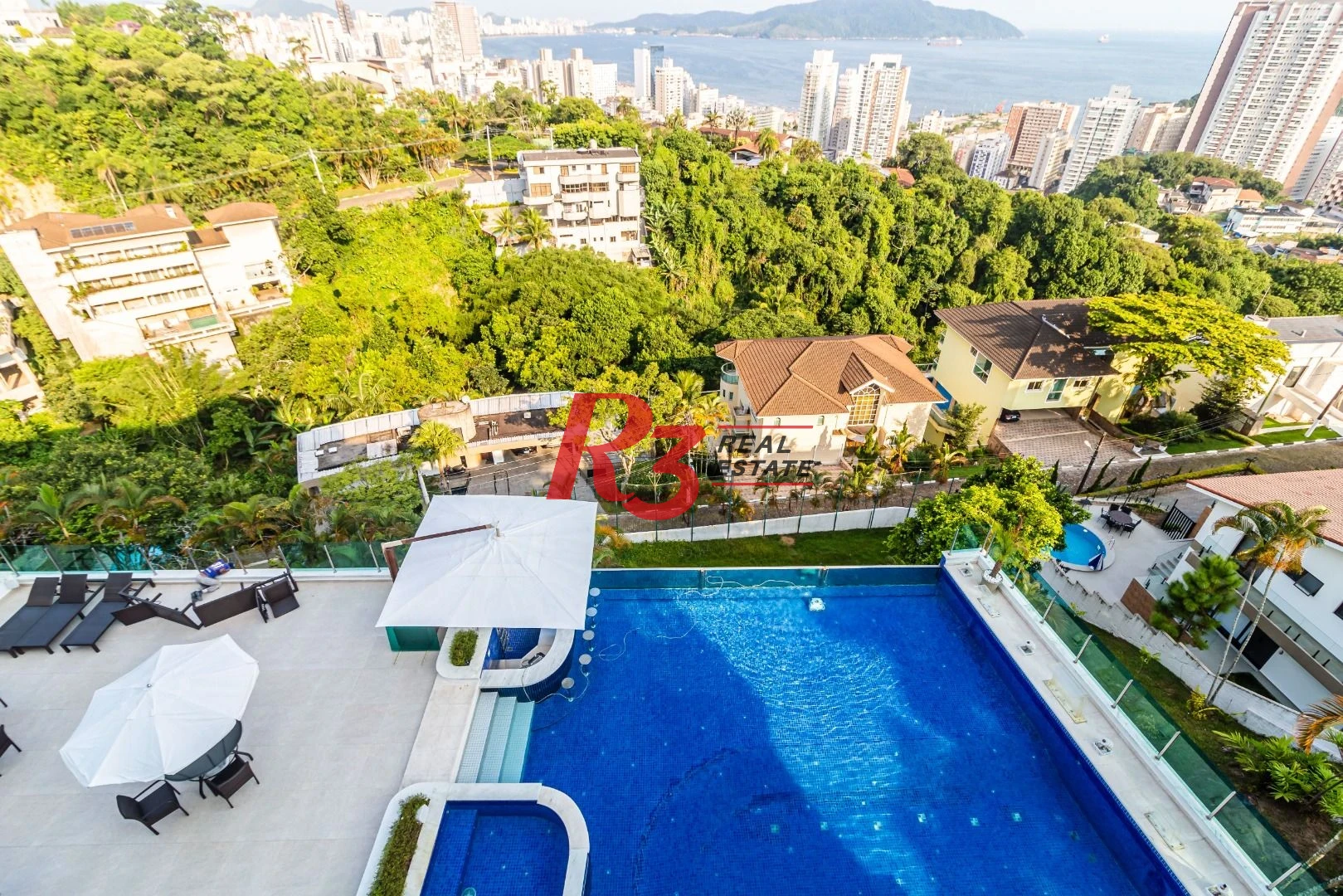 Casa, 2800 m² - venda por R$ 35.000.000,00 ou aluguel por R$ 180.000,00/mês - Morro Santa Terezinha - Santos/SP